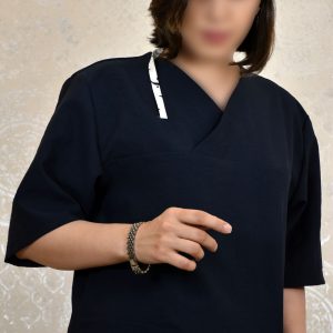 اسکراب پزشکی آستین کوتاه بدون جنسیت یقه هفت پرشیا سورمه ای