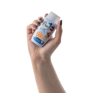 کرم ضد آفتاب بی رنگ پیکسل مدل Oily Acne Prone Skin با SPF50 مناسب پوست چرب حجم 50 میلی لیتر